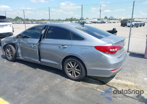 2016 Hyundai Sonata Se z USA, uszkodzony, nr VIN 5NPE24AF5GH390665